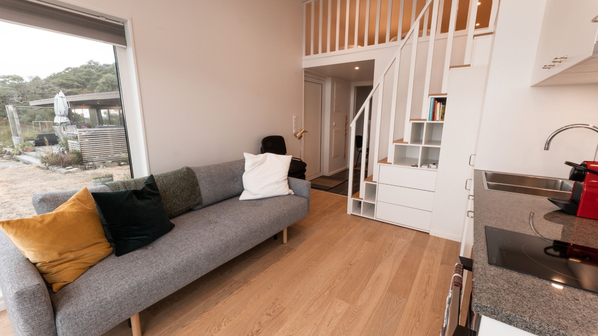 Attefallshus vardagsrum