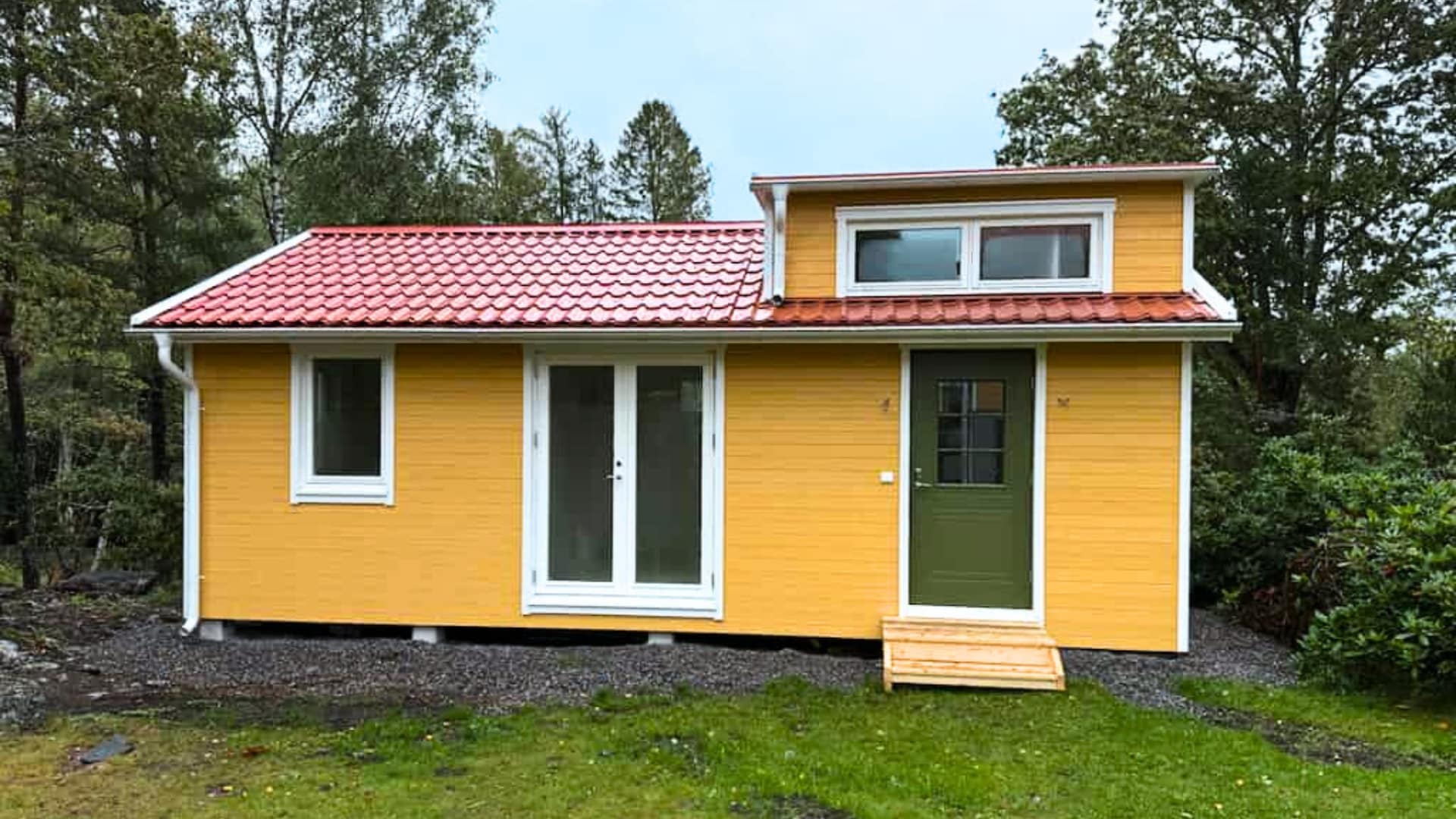 Attefallshus Värmdö - Orust - 30 kvm - Gul